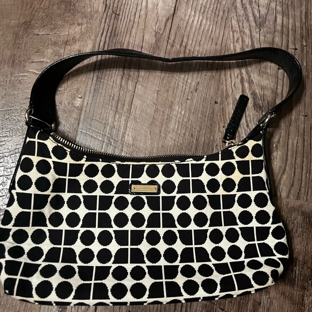 Kate spade vintage small purse black and white